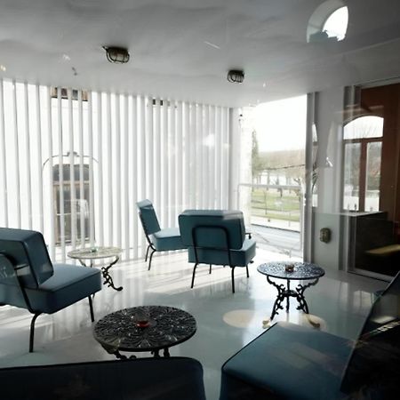 Zero Box Lodge Coimbra Eksteriør billede